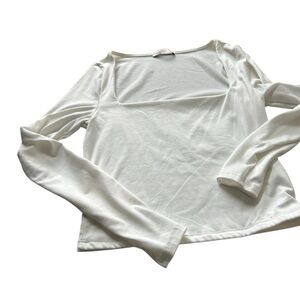 Women’s White Long-Sleeve Square Neck Top